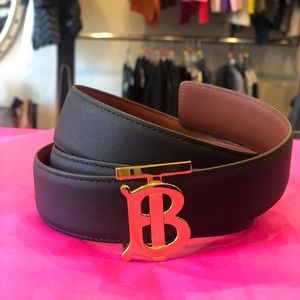 Burberry reversible belt